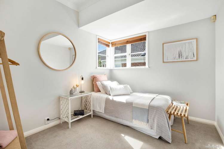 49 Waiohua Road Greenlane_17