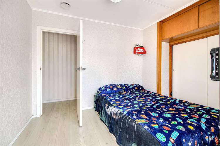 7 Kaweka Street New Lynn_16