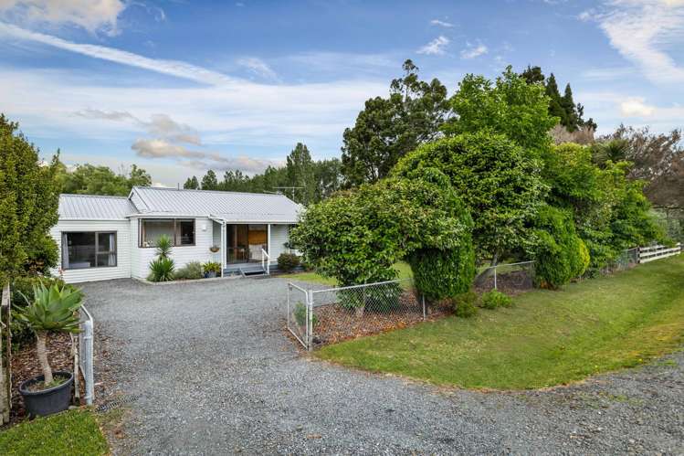 802 Waitakere Road_3