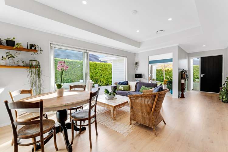 15 Walnut Road Riverhead_15