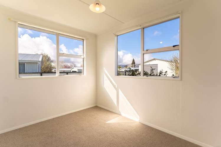 8 Hopkins Road Twizel_13