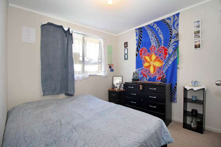 2/53 Redcrest Avenue Red Hill_5