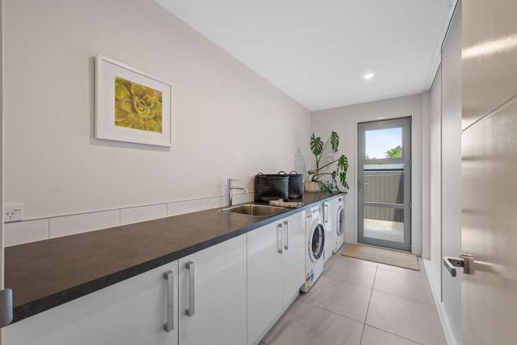 5 Avignon Place Fairhall_37