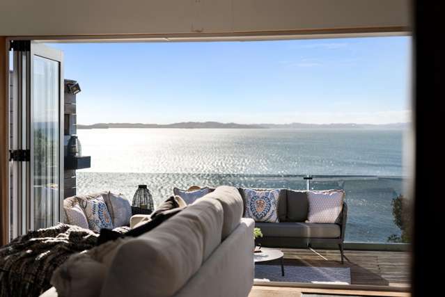 Clifftop Magic with Endless Potential and Views!