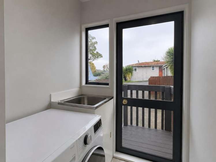 18A Poto Street Te Atatu South_12