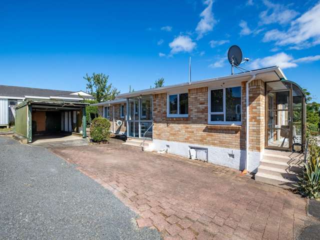 77 Houchens Road Glenview_1
