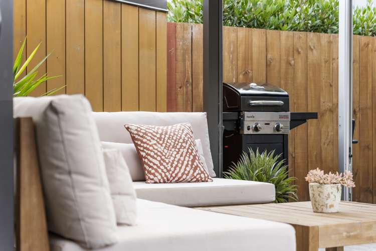 4 Gateway Avenue Beachlands_11