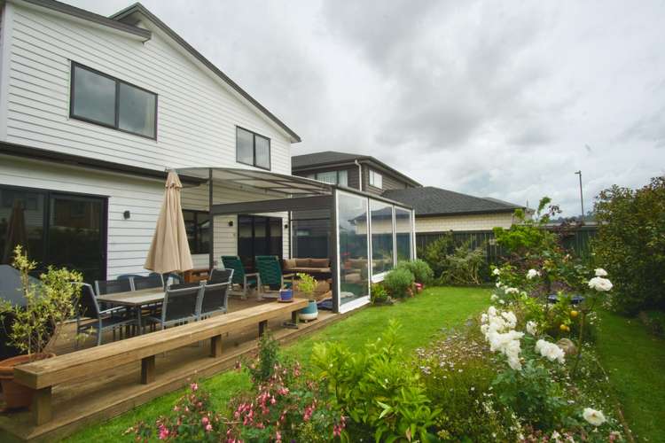 8 Rosewell Crescent Flat Bush_10