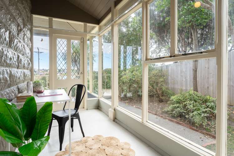 14 Whanake Street Titahi Bay_24