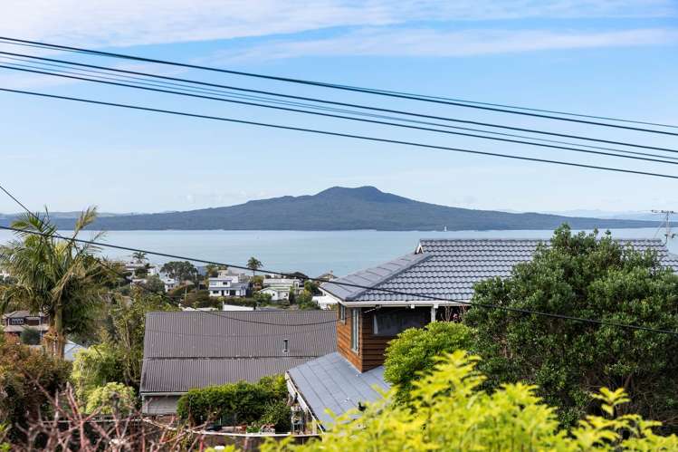 1/170 East Coast Road Forrest Hill_37