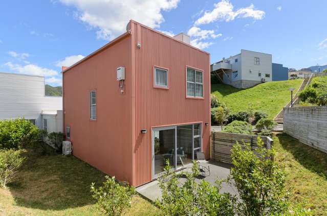 4 Saddleback Grove Karori_4