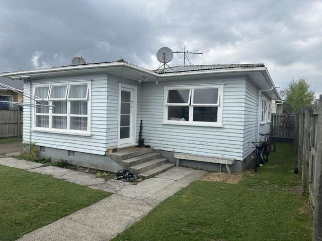112 Malfroy Road 11068_1