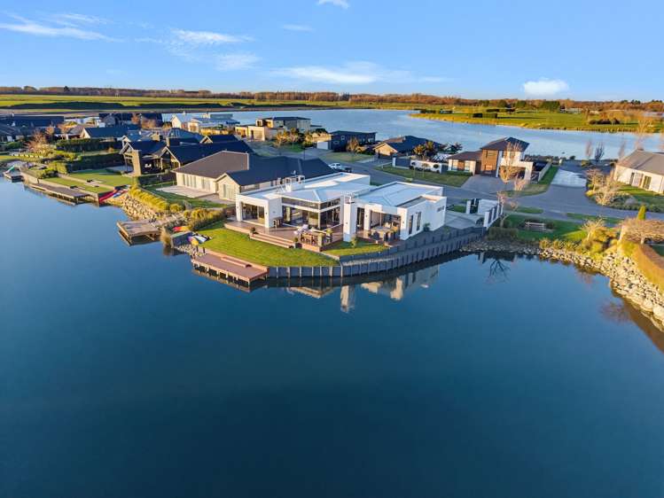 7 Waterton Point Huntingdon_33