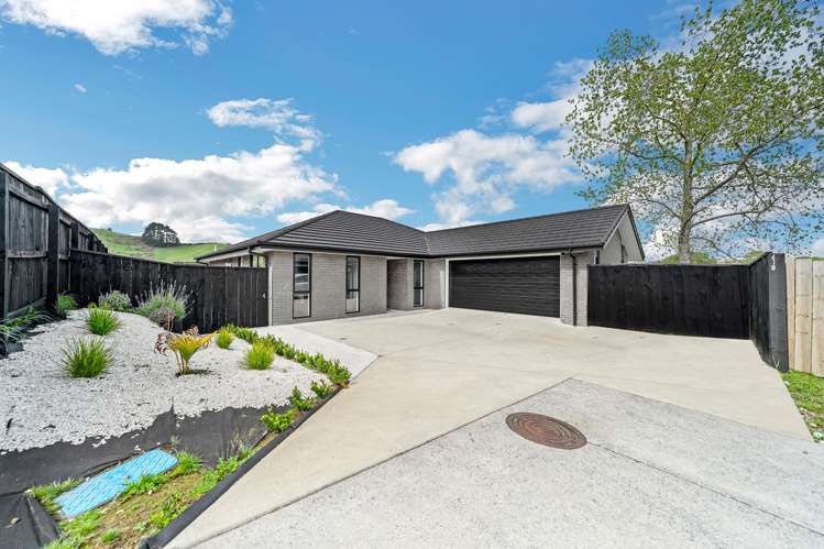 41b LEATHEM CRESCENT_0