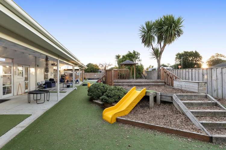 8 Robert Street Lincoln_13