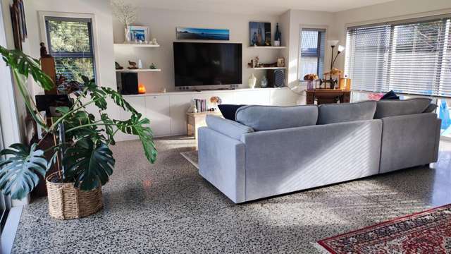 66 Falcon Drive Welcome Bay_4