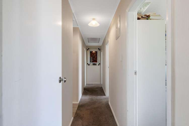 31 Tyne Street Roslyn_17