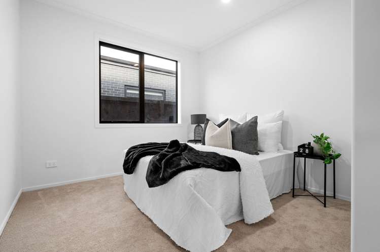 39 Overton Street Rototuna North_11