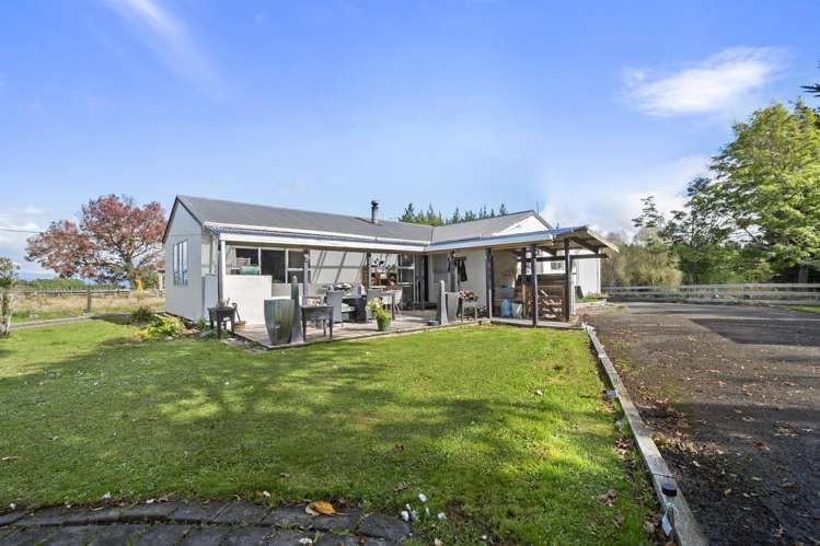 93 Halcombe Road Feilding_2