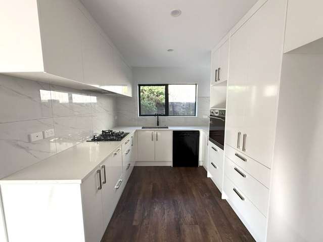 23A Pinebrook Lane | Maraetai | Manukau City | Houses for Rent - OneRoof