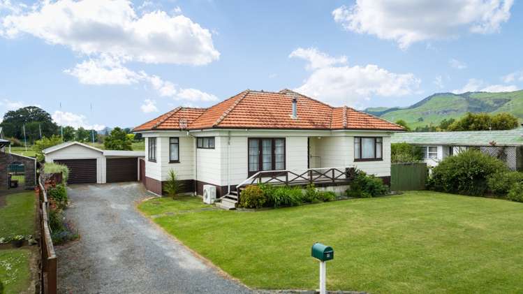 42 Station Road Paeroa_17