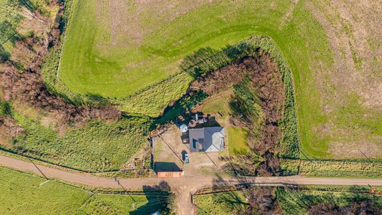 40 Jones Road Porangahau_22