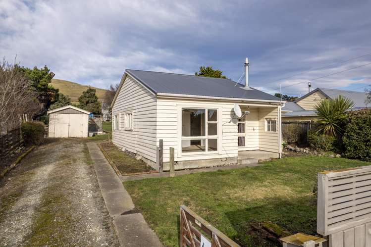 9 Princes Street Waikari_6