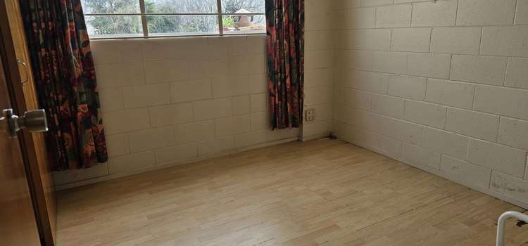 85 Egmont Street Patea_15