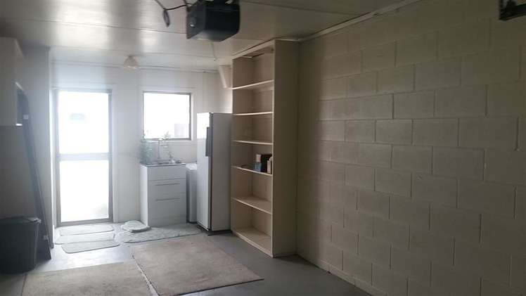 1/8 Prictor Street Papakura_8