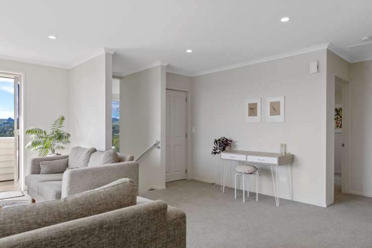 17/17 Simmonds Grove Greerton_8