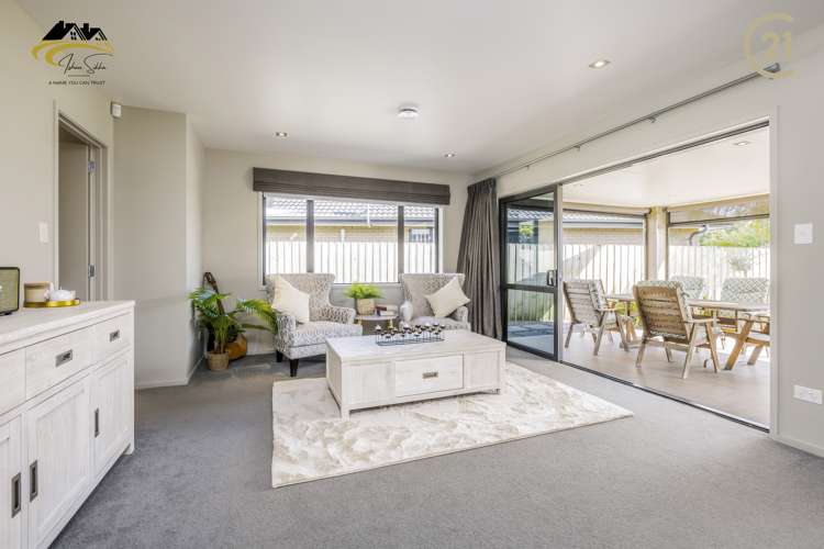 32 Ripple Grove Waiuku_5