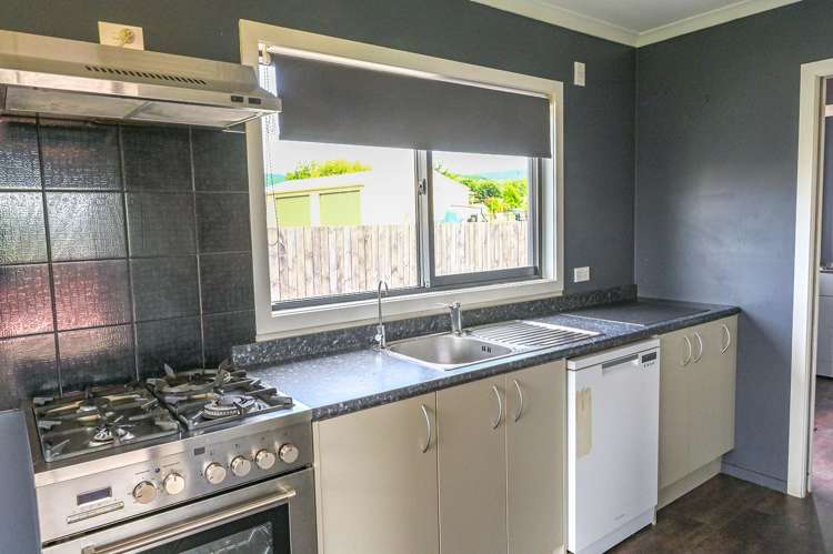 24 Christchurch Street Kaitangata_5