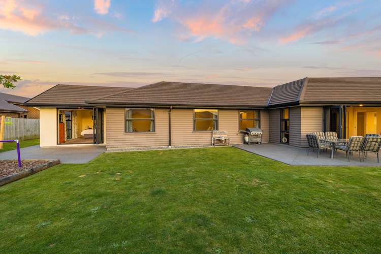 2 Flaxon Place Burwood_20