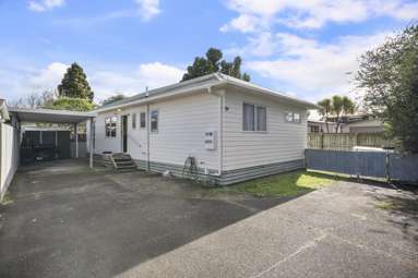 65A Cobham Crescent_2