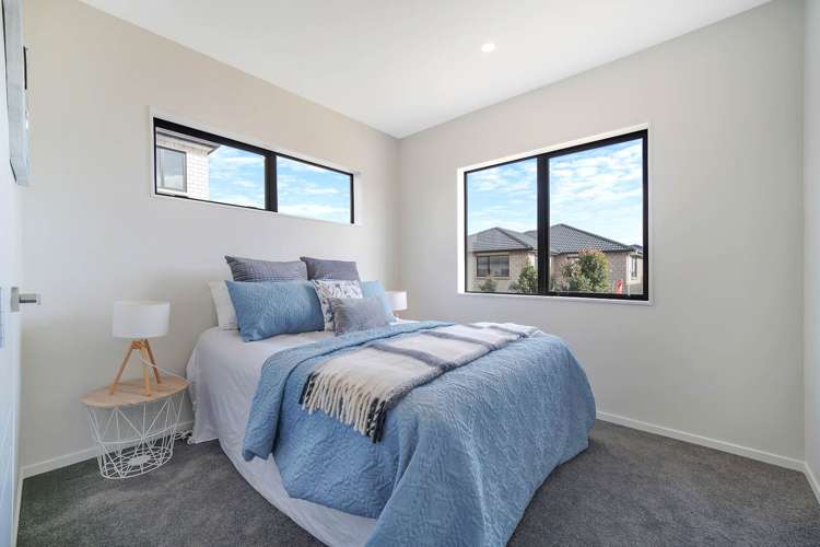 43 McQuoids Road Flat Bush_25