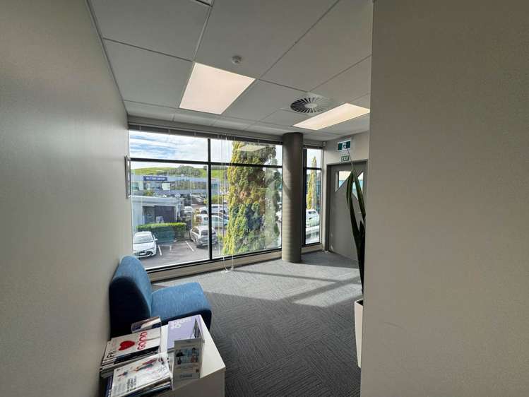 Building /42 Tawa Drive Albany_5