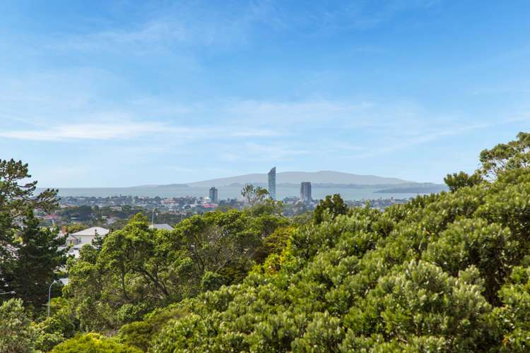 9/99 Mokoia Road Birkenhead_1