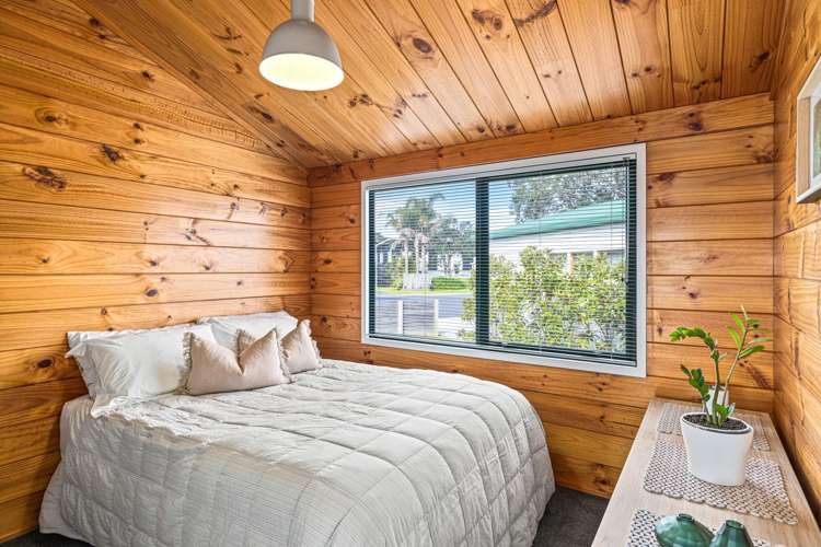 201 Omaha Drive Omaha_15