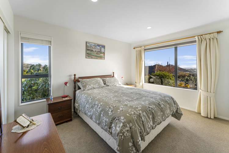 44 Olympus Way Richmond_10