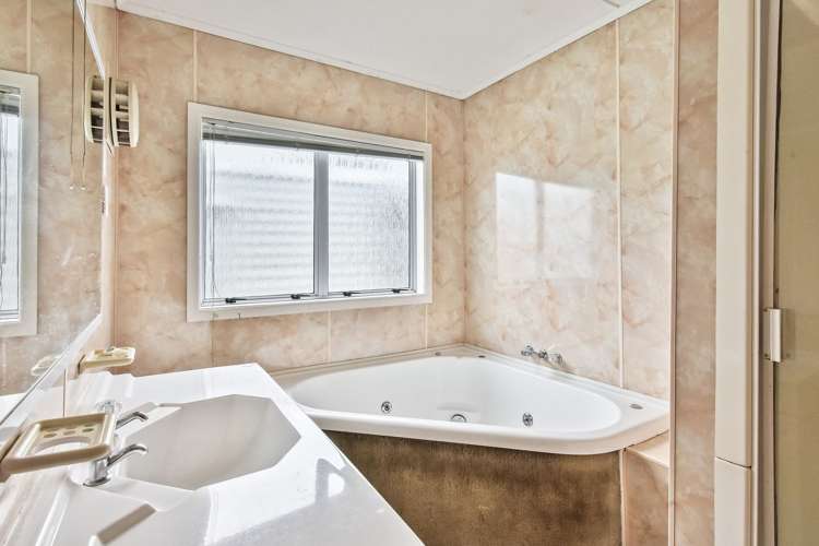 54 Ward Street Pukekohe_11