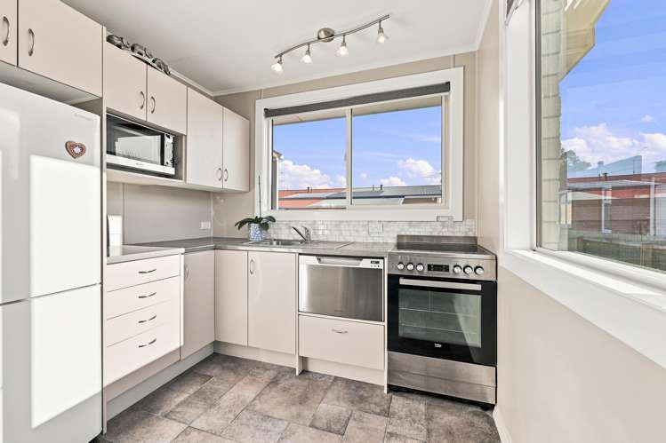 69D Gordon Road Mosgiel_11