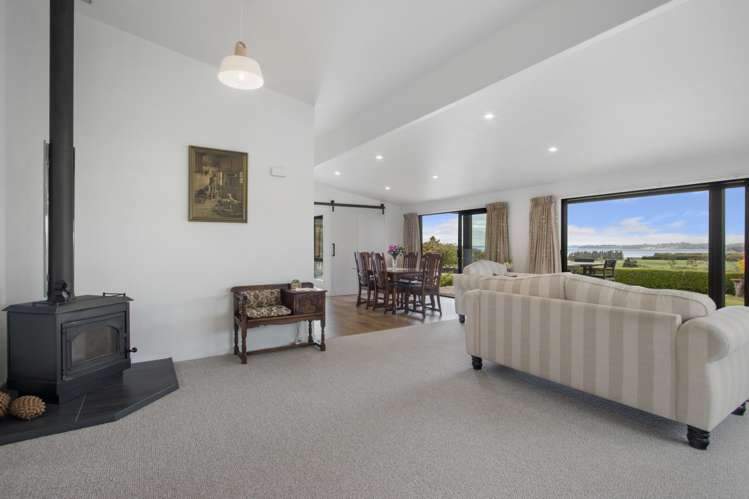 97 Morton Road Aongatete_14