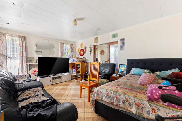 17 Geoffrey Place Mangere East_11