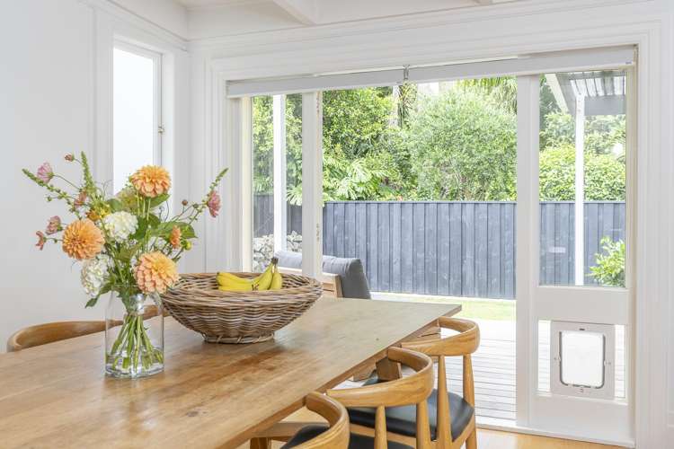 8 Esplanade Road Mount Eden_2