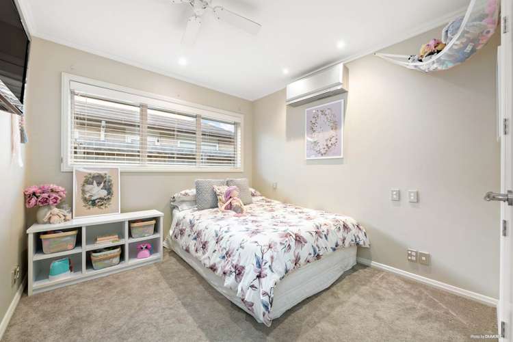 50 Pine Harbour Parade Beachlands_17