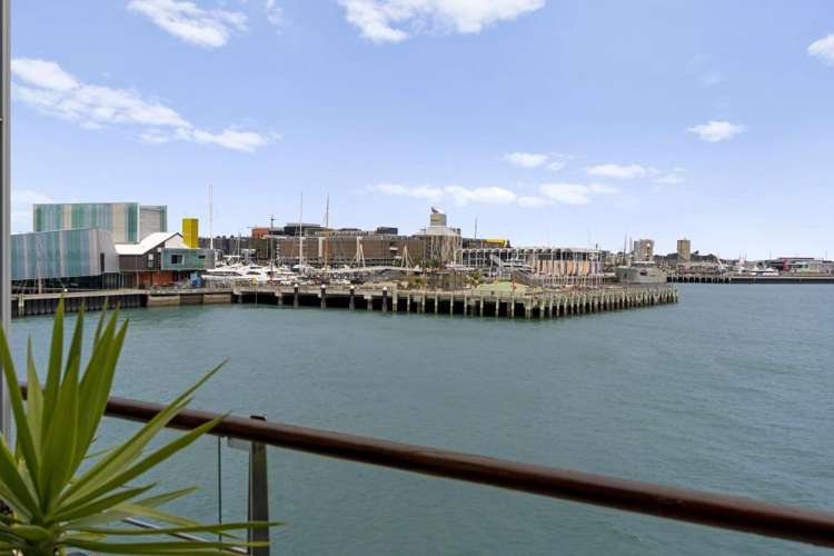 3/143 Quay Street 10015_16