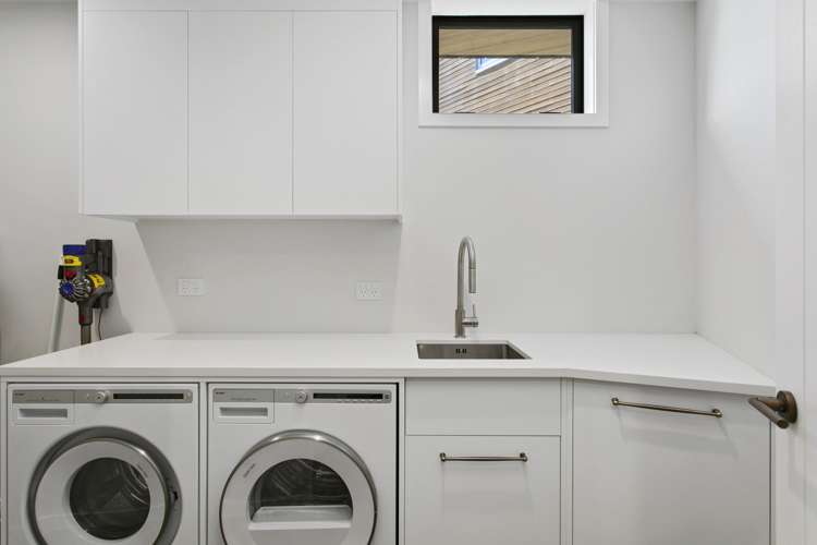 2 Pataka Road Taupo_18