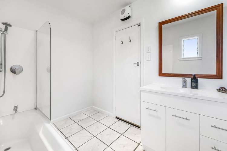 35 Leeston And Lake Road Leeston_23