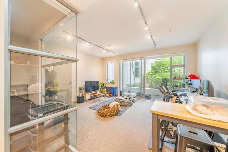 104/80 Riddiford Street Newtown_3