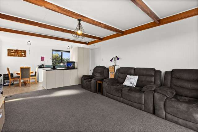 1/71A Meeanee Road Taradale_4